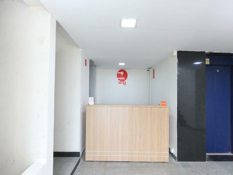 Oyo Flagship 14716 Omr Kelambakkam Hotel เชนไน ภายนอก รูปภาพ