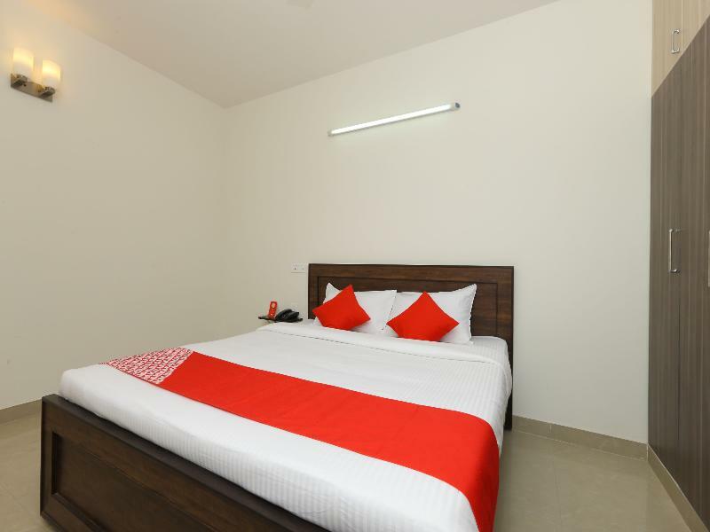 Oyo Flagship 14716 Omr Kelambakkam Hotel เชนไน ภายนอก รูปภาพ